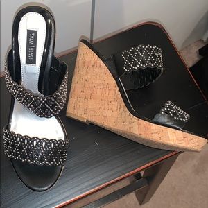 BLACK LEATHER SILVER STUD CORK WEDGE SANDAL